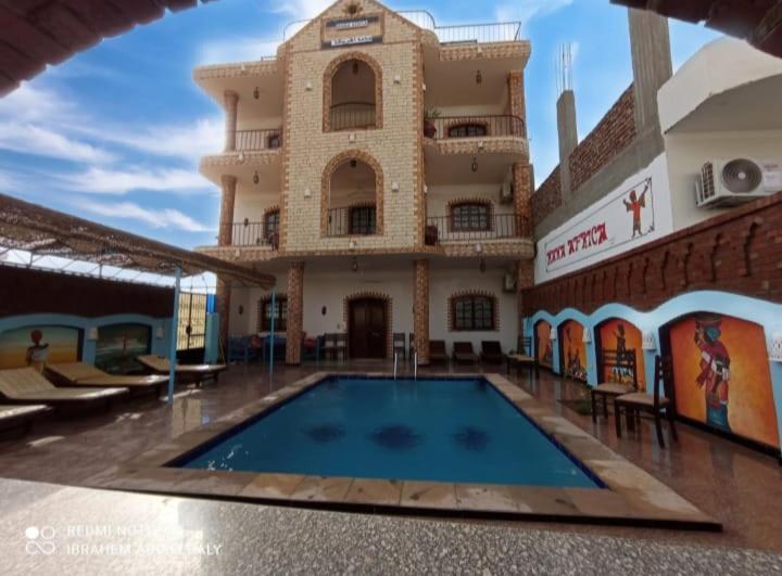 לוקסור Mama Africa Apts & Studios מראה חיצוני תמונה