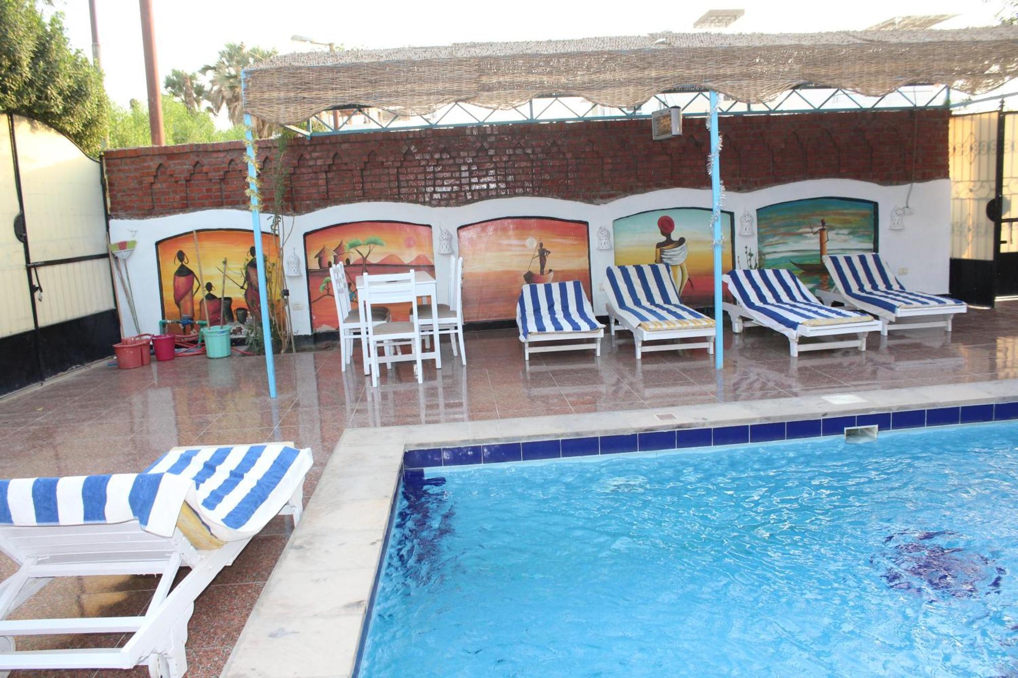 לוקסור Mama Africa Apts & Studios מראה חיצוני תמונה